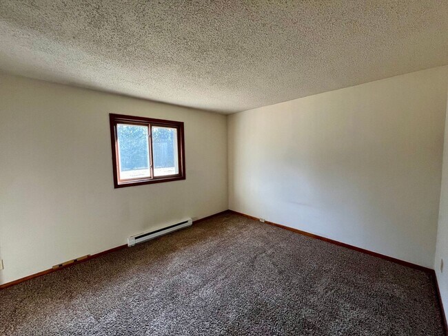 Building Photo - 149515-149515 Wineberry Ln