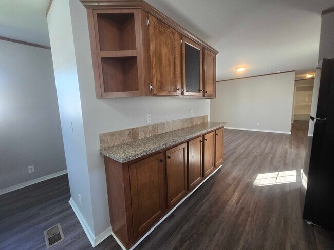 Building Photo - 3510 N 9th St