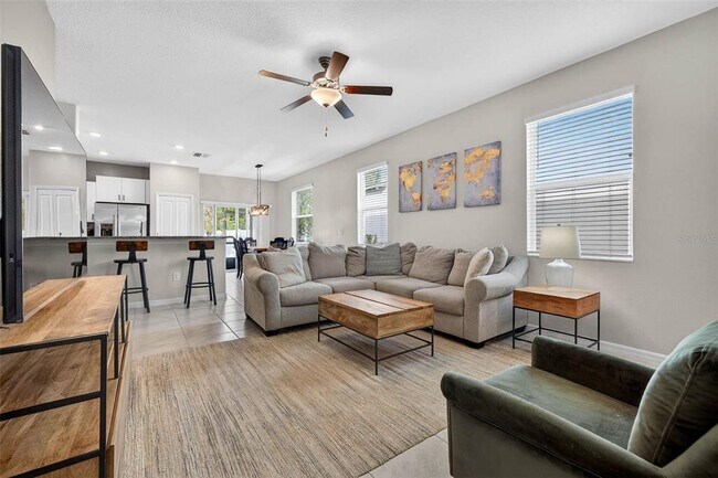 Building Photo - 10432 Shady Preserve Dr