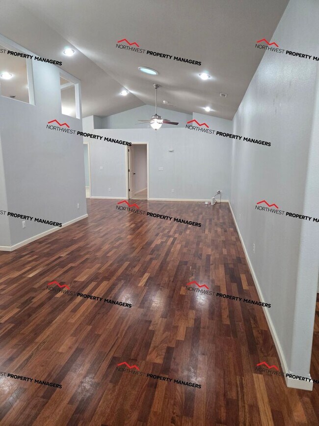 Building Photo - STATUS: AVAILABLE | R131B | $2700