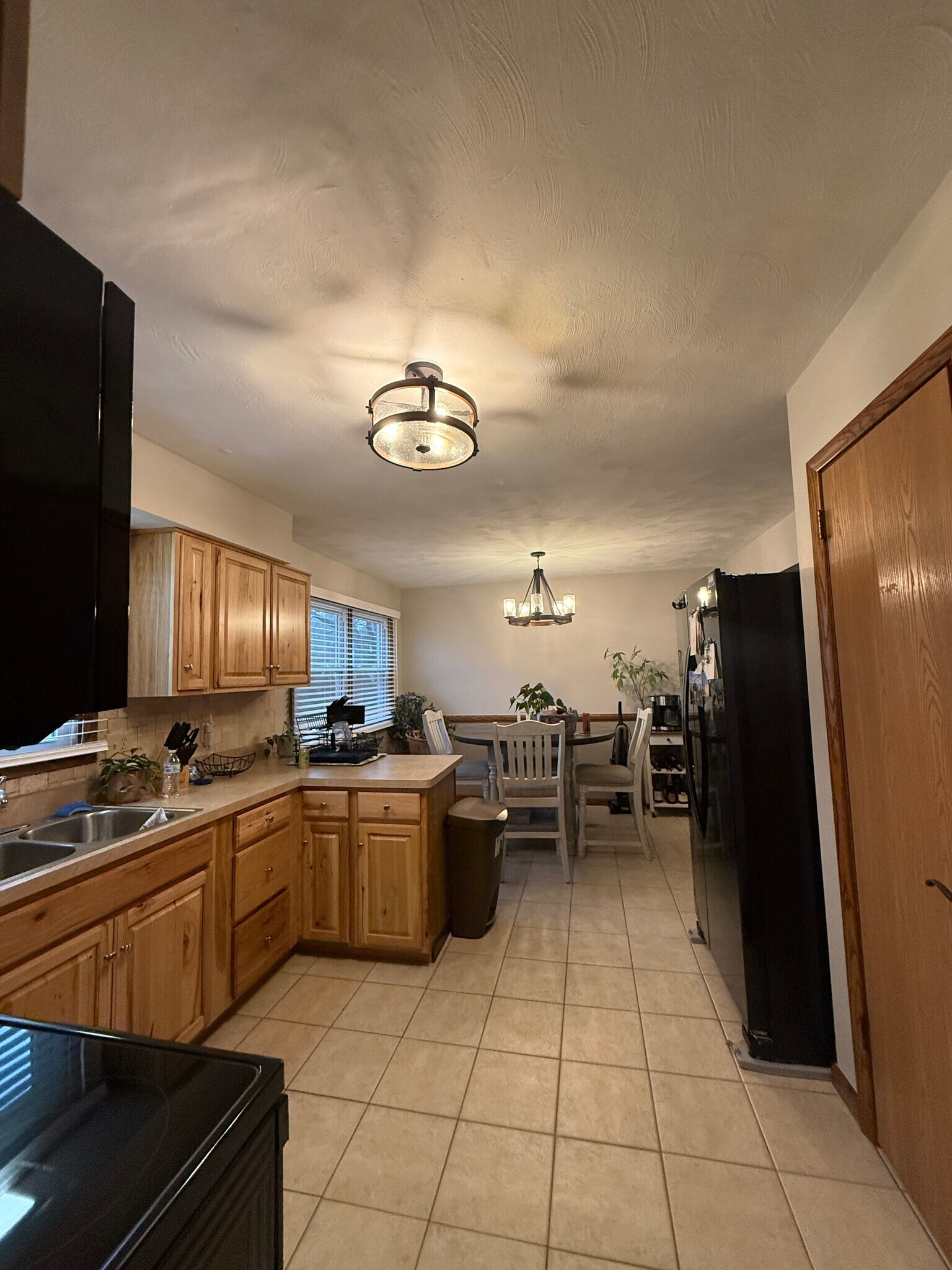 Building Photo - 4714 Oakland St