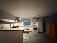 Building Photo - Private 1 Bed 1 Bath Home (Heat/Fuel and S...