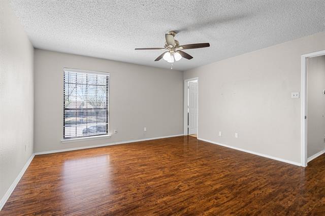 Building Photo - 710 Peach Ct