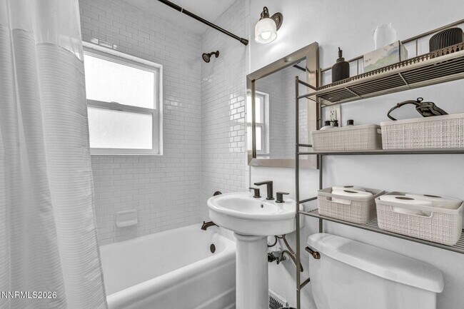 Building Photo - 574 Reno Ave