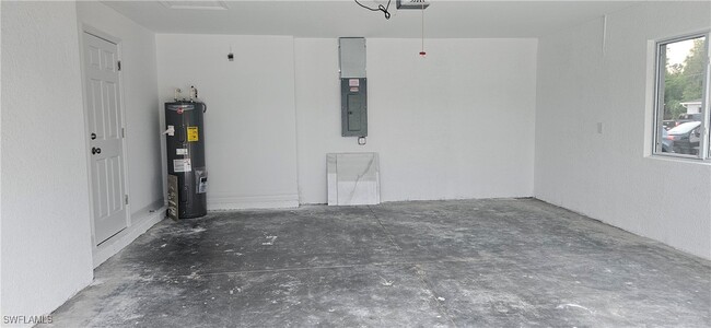 Building Photo - 4767 Jordan Ave S