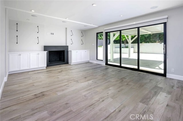 Building Photo - 5132 Stone Canyon Ave