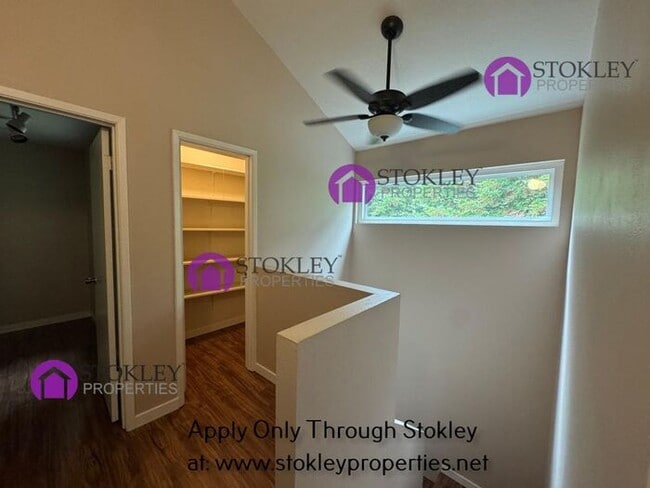 Building Photo - 2711 Subec Ln