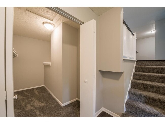 Building Photo - 5590 Timber Ln