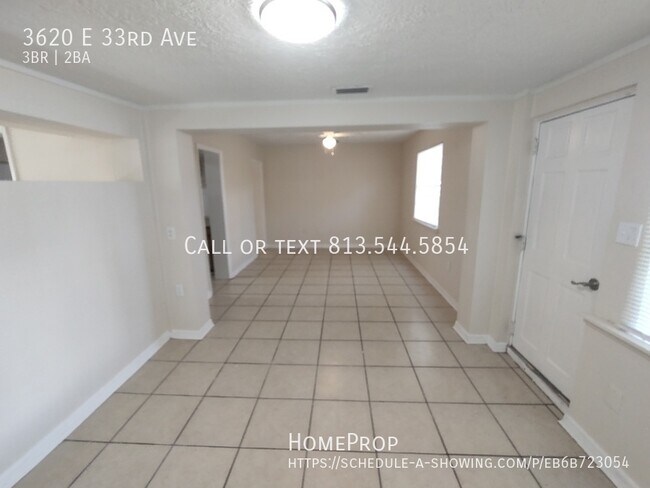 Building Photo - 3620 E 33rd Ave