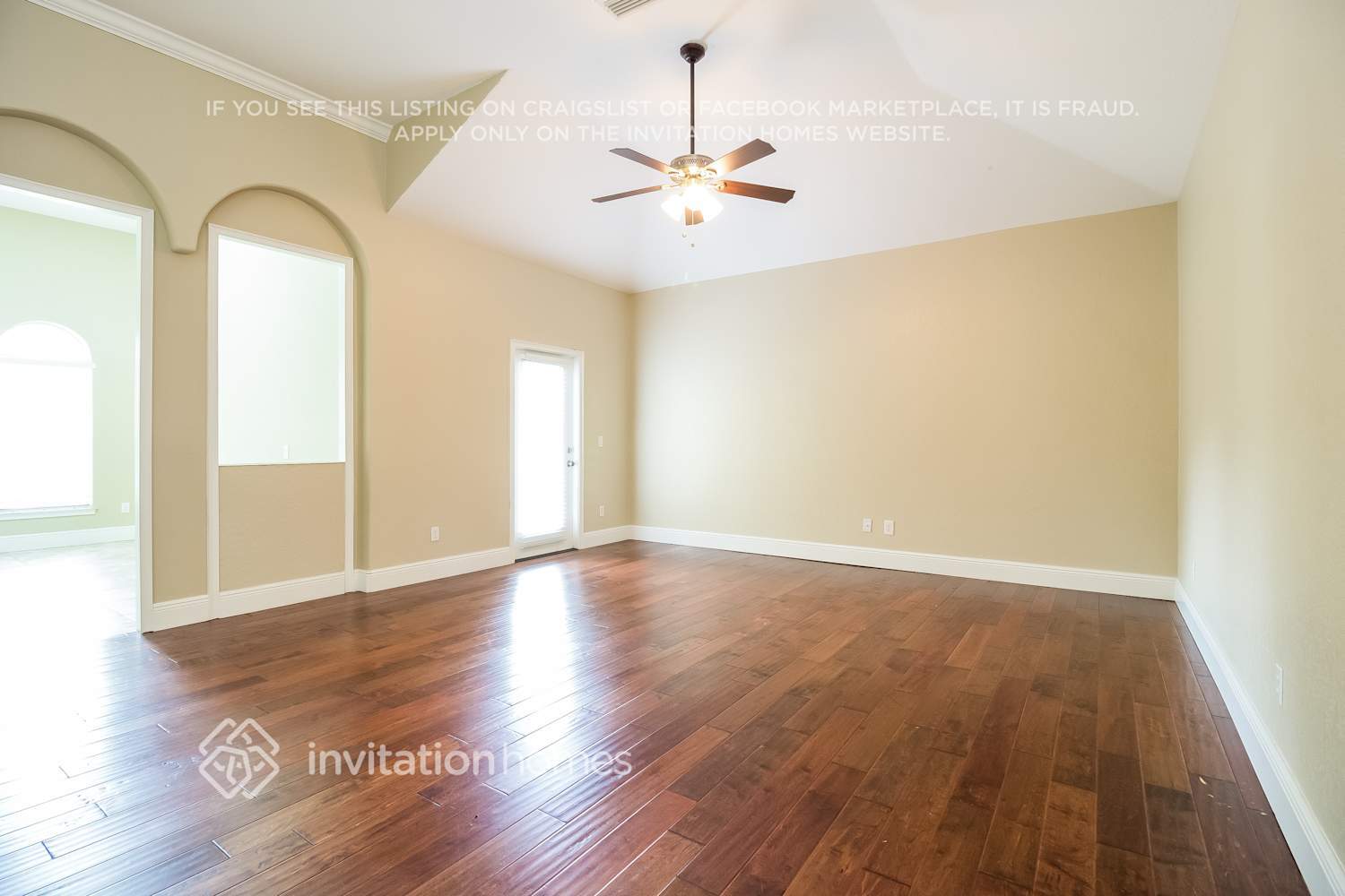 Building Photo - 400 Veracliff Ct
