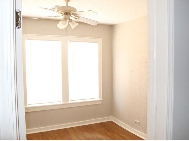 Building Photo - 5106 Jackson St