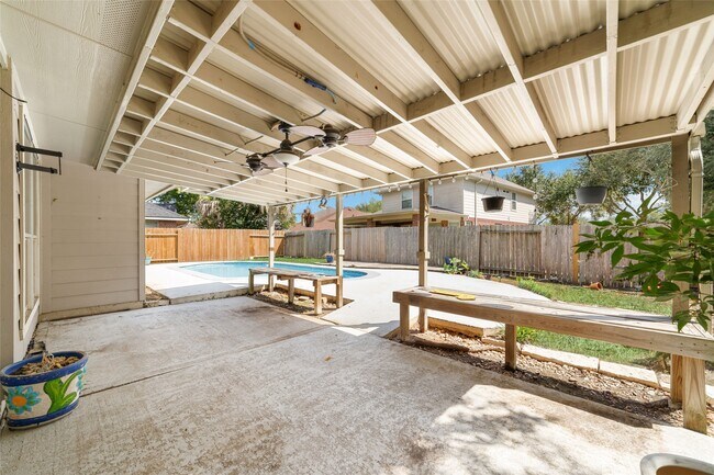 Building Photo - 10302 Rudolph Ct