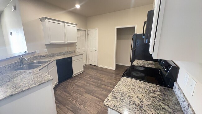 Building Photo - 3505 Barnacle Dr