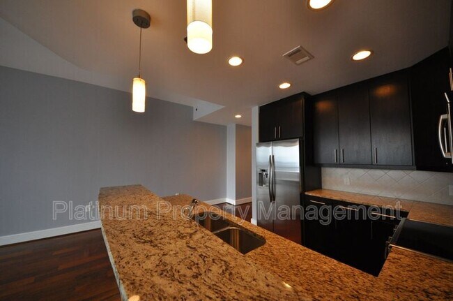 Building Photo - 1080 Peachtree St NE