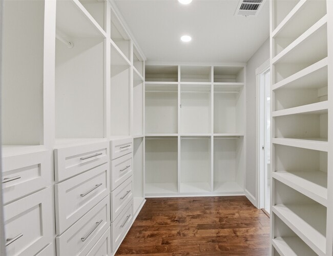 Building Photo - 2019 Brimberry St