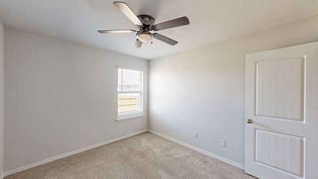Building Photo - CHECK OUT THIS 4 BEDROOM, 2 BATH, 3 CAR GARAGE HOME IN HARKER HEIGHTS!