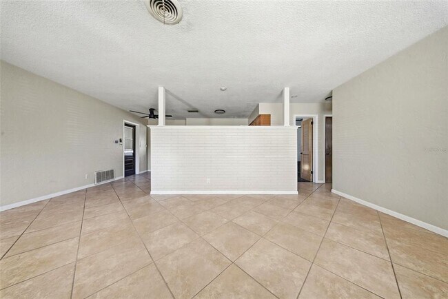 Building Photo - 11373 62nd Ave N