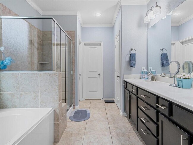 Building Photo - 7011 Riata Hills Ln