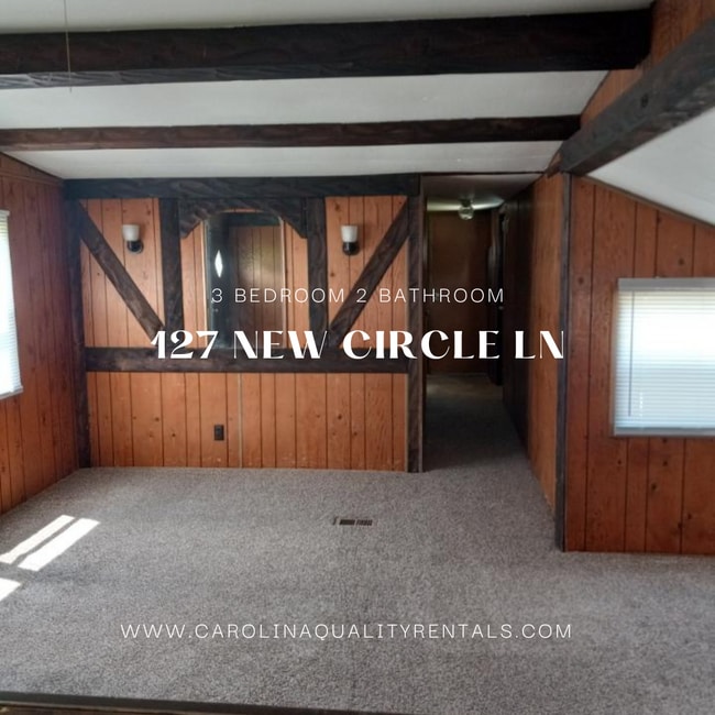 Building Photo - 3 bedroom 2 bath singlewide