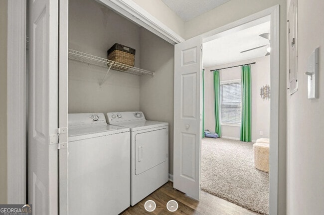 Building Photo - 7150 Peachtree Dunwoody Rd NE