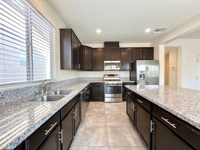 Building Photo - Coming Soon!!~ MODERN 4BD/3BA HOME IN GATED EL DORADO COMMUNITY! 2 AC UNITS! 3-CAR GR!