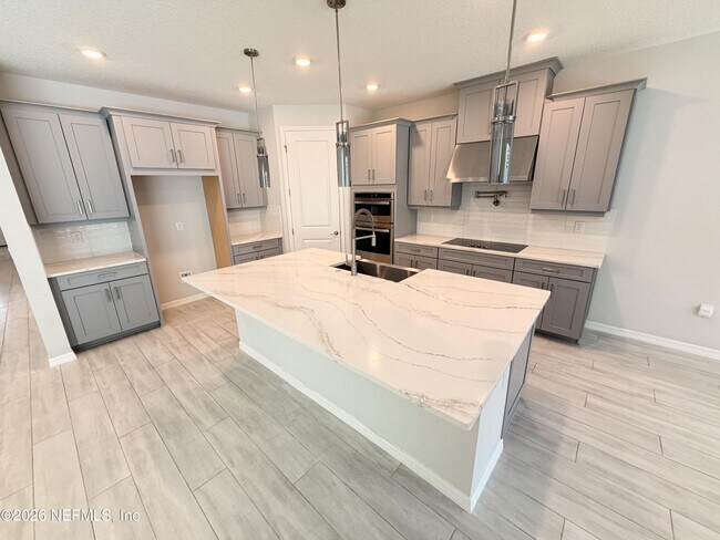 Building Photo - 1352 Arklow Cir