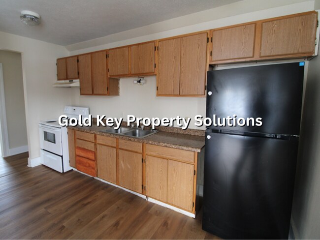 Building Photo - 124-126 E. 21ST