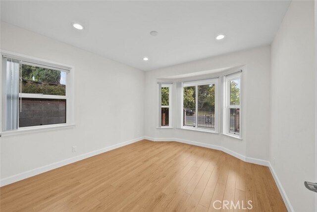 Building Photo - 15210 Cohasset St