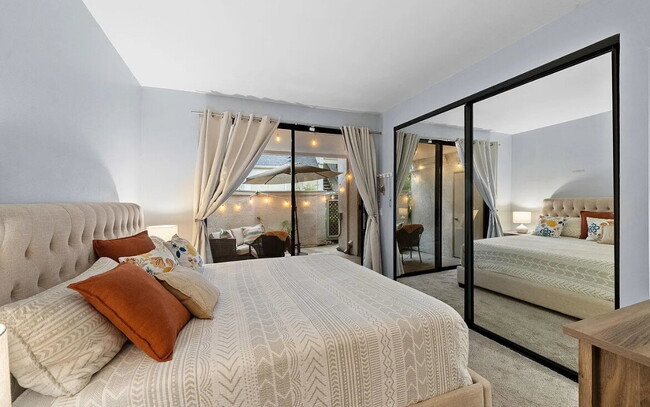 Building Photo - "Chic 1-Bedroom Gem with Central Vacuum & ...