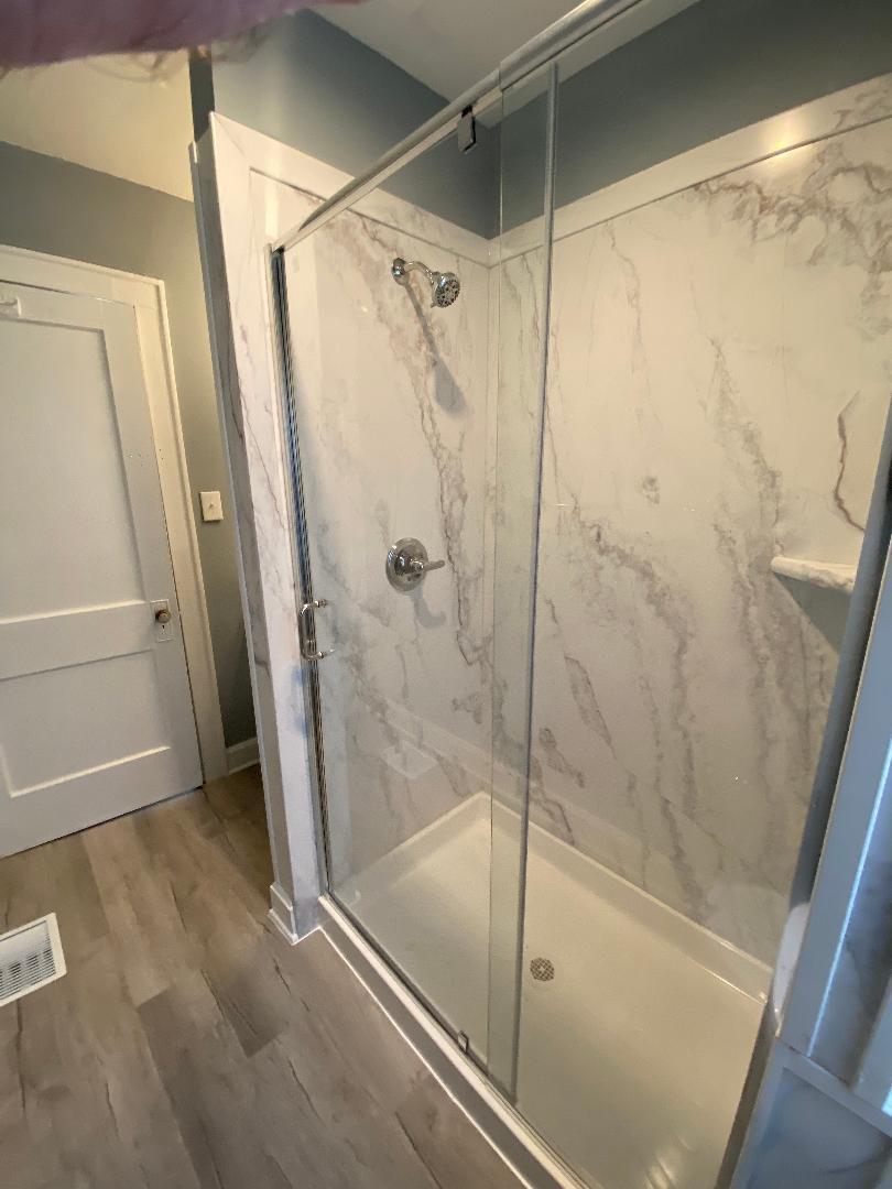 Building Photo - 472 E Maynard Ave