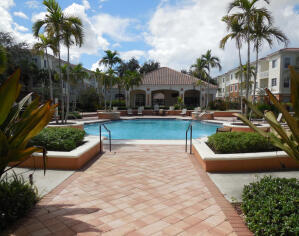 Building Photo - 9833 Baywinds Blvd