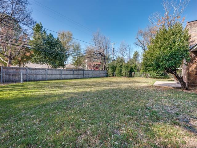 Building Photo - 1604 Bluebonnet Trail