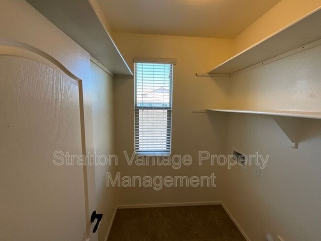 Building Photo - 3432 E Russell St