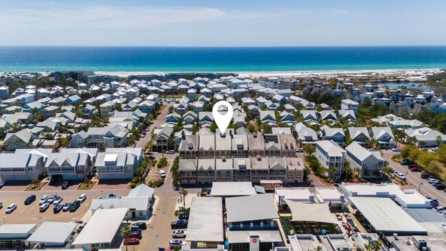 Building Photo - 49 Pleasant St