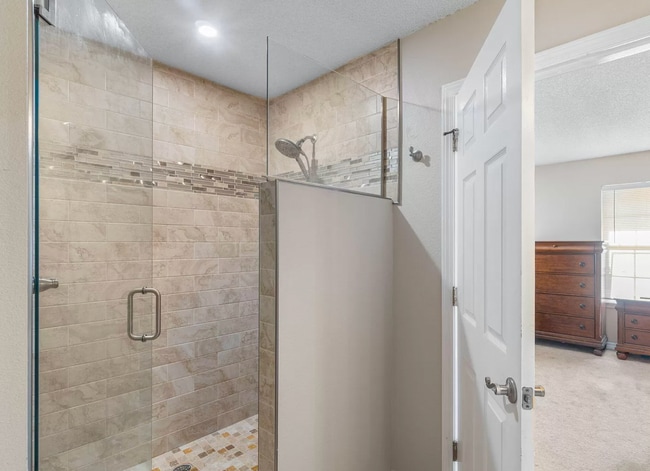 Master shower - 767 Pearl Sand Dr