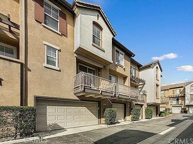 Building Photo - 7 Warmspring Ln