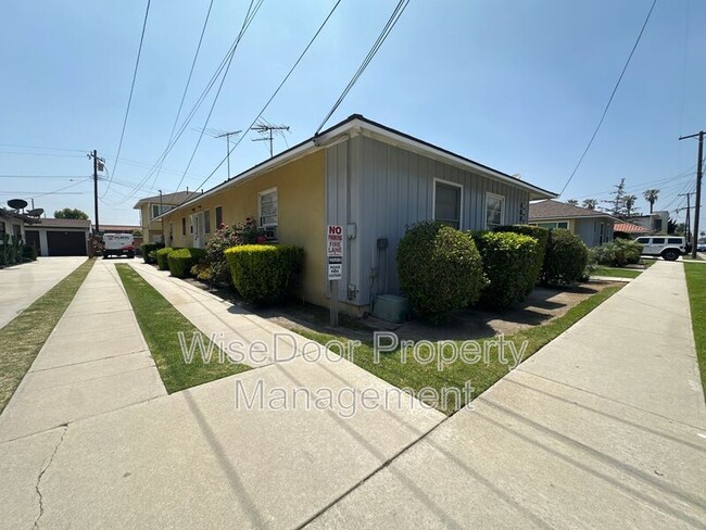 Building Photo - 7838 2nd St