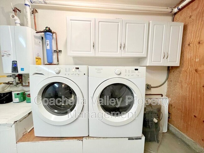 Building Photo - 68350 Los Gatos Rd