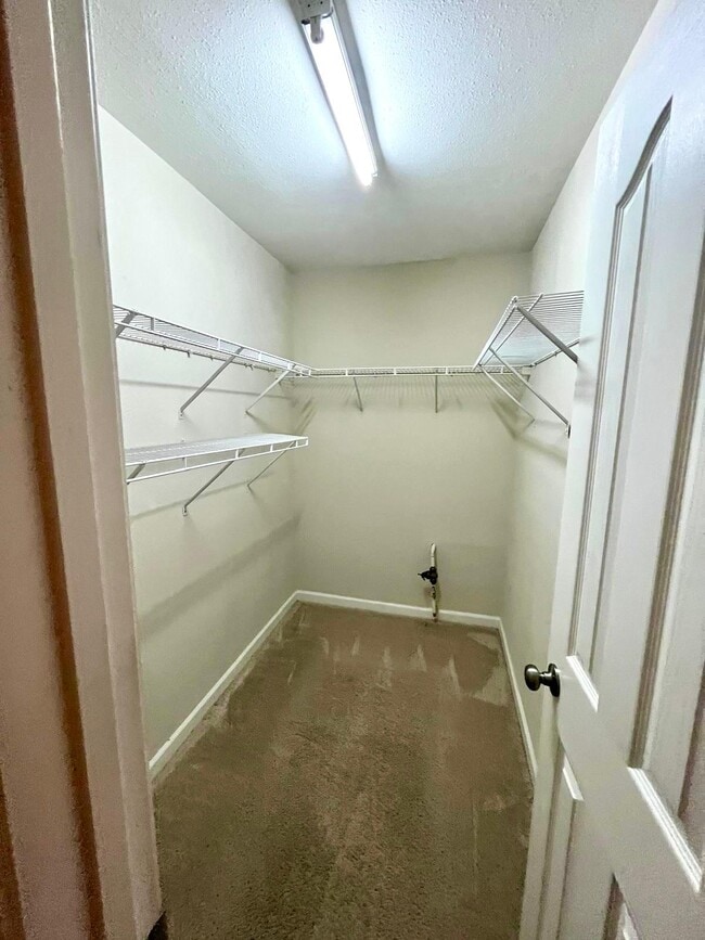 Building Photo - 5473 Harris Cove Dr