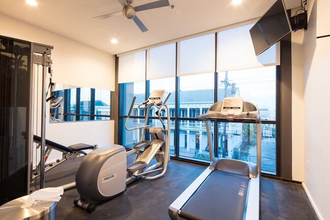 The Julian Apartments New Orleans, LA Apartment Finder