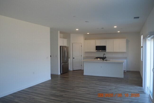Building Photo - 4171 Scarlet Ct