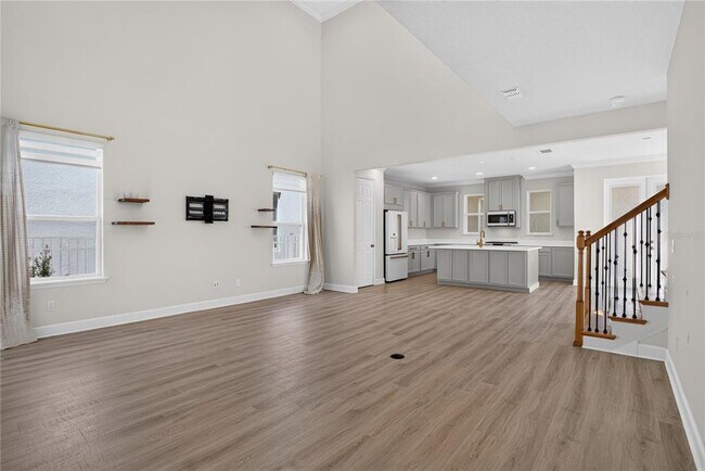 Building Photo - 15382 Arcadia Blf Lp