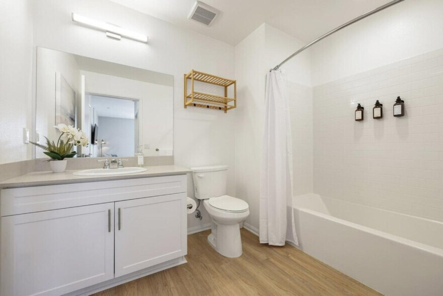 Building Photo - 3078 El Cajon Blvd