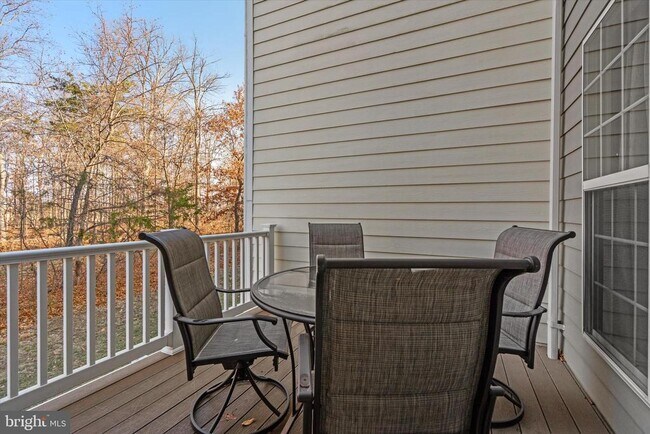 Building Photo - 42770 Keiller Terrace