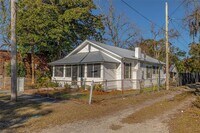 Building Photo - 1009 K St
