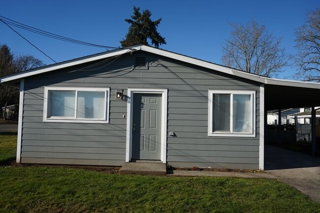 Building Photo - 3000 O St