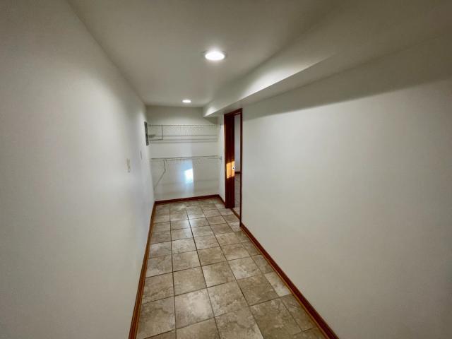Building Photo - 1 bedroom in SCHILLER PARK IL 60176