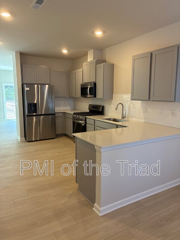 Building Photo - 1817 Autumn Mist Dr