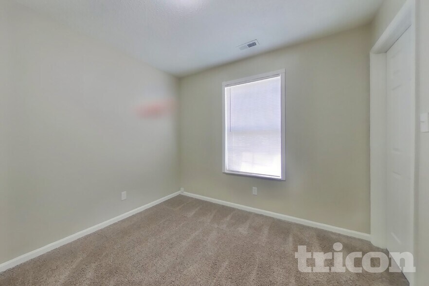Building Photo - 5103 Sandy Forge Dr