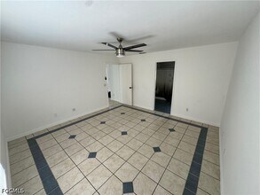 Building Photo - 15627 Spring Line Ln